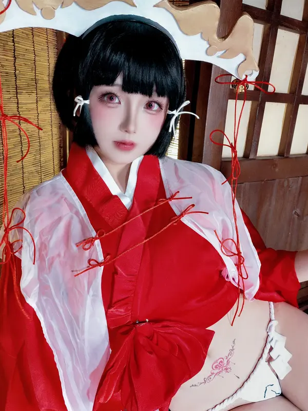 辉夜巫女 - 日奈娇